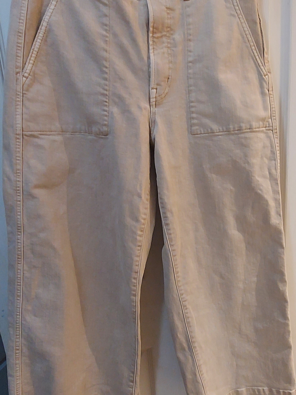 GAP High Rise Wide Leg Crop Women’s Jeans in Light Beige